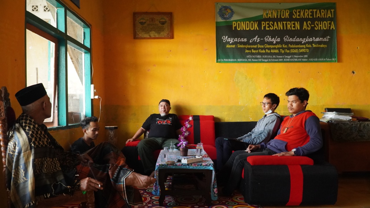 (Silaturahmi BWA dengan Pengurus Ponpes As-Shofa)