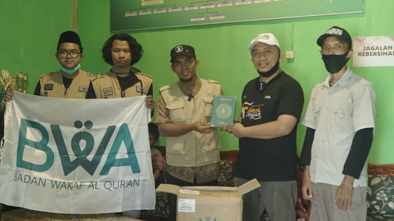 (Distribusi Al-Qur'an di Wilayah Bencana Banjir Masamba)